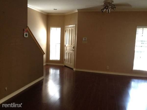 Building Photo - 51 Chapel Hill Cir