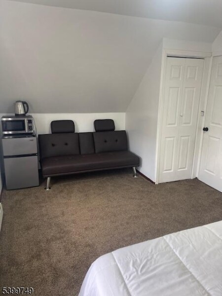 Foto del edificio - 2420 E Edgar Rd