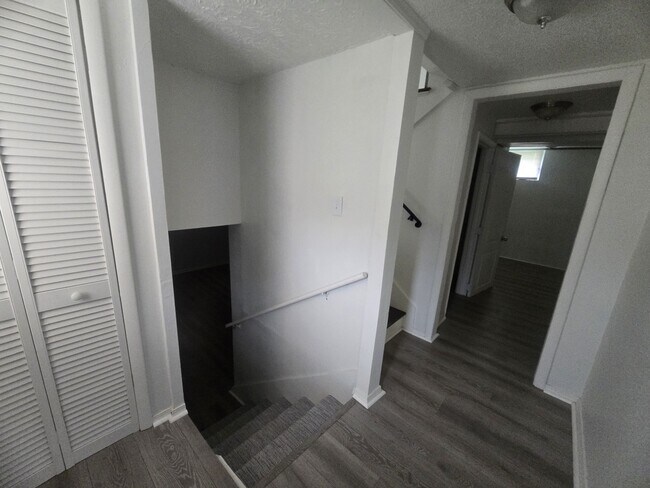 Foto del edificio - 8317 E 91 St