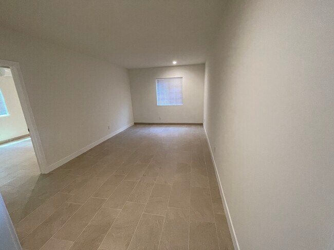 Foto del edificio - 3913 Cedar Ave