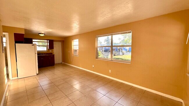 Foto del edificio - 1311 N Federal Hwy