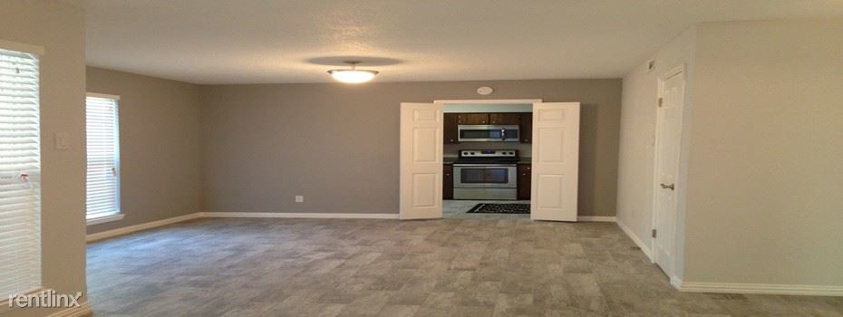 Foto principal - 5115 Cedar Springs Rd