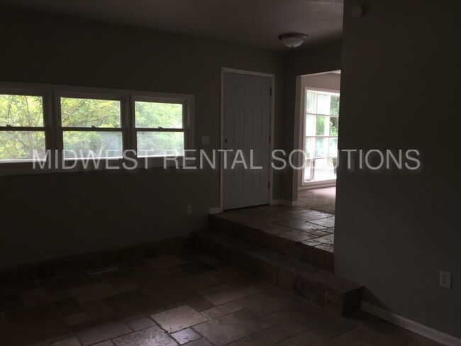 Building Photo - 5137 N Pawnee Trl