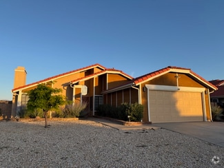 Building Photo - 37029 Dawson Dr