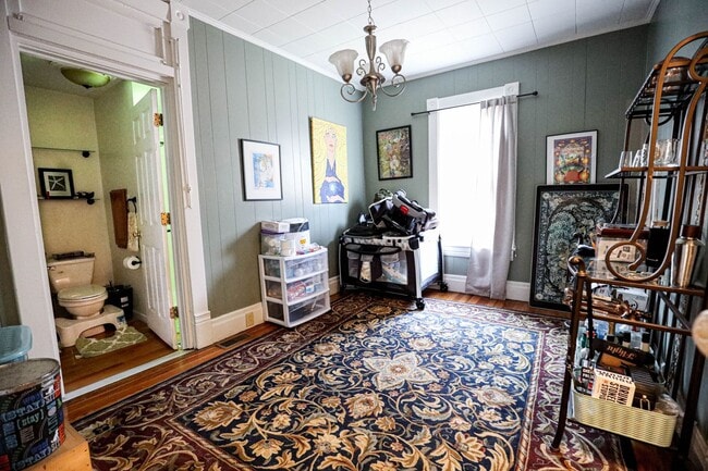 Foto del edificio - 670 Jones Ave