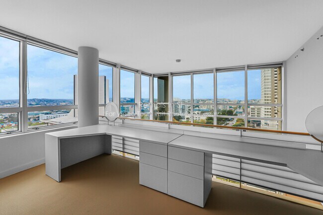 Foto del edificio - 1388 Gough St