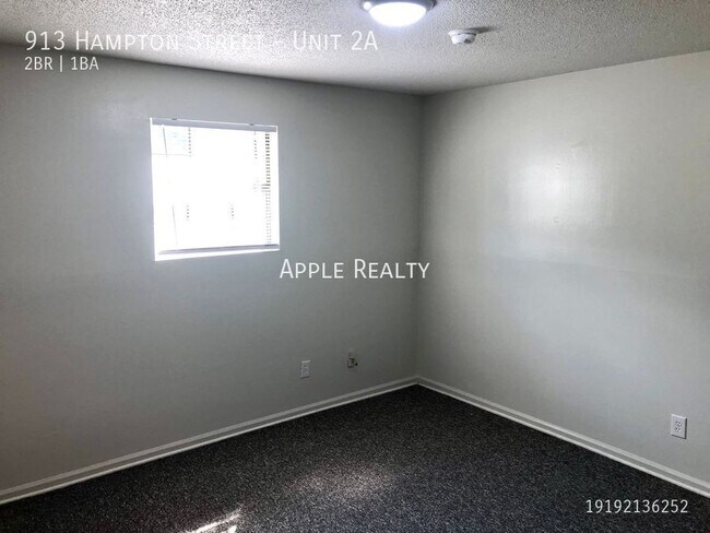 Foto del edificio - 913 Hampton St