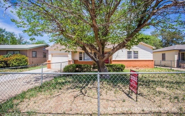 Foto del edificio - 1320 60th St