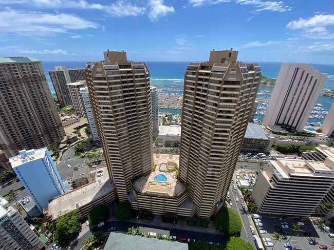 Discovery Bay towers with pool on 11th floor. - 1778 Ala Moana Blvd Apartment