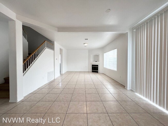 Building Photo - 4 br, 2.5 bath House - 1533 Honey Vista Lane