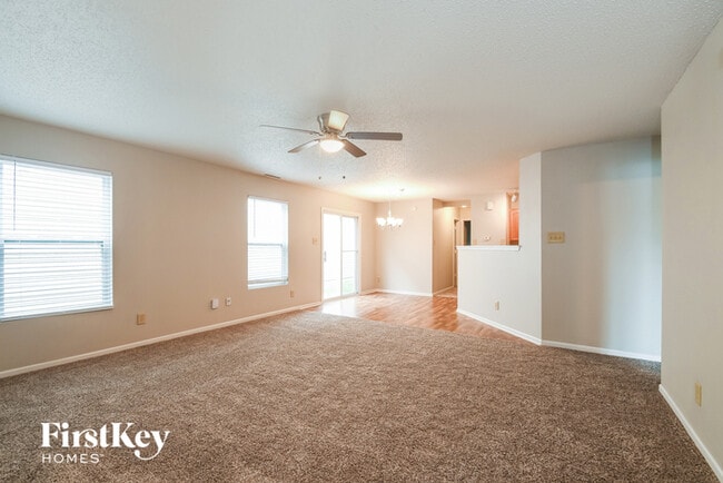 Building Photo - 12184 Maize Dr
