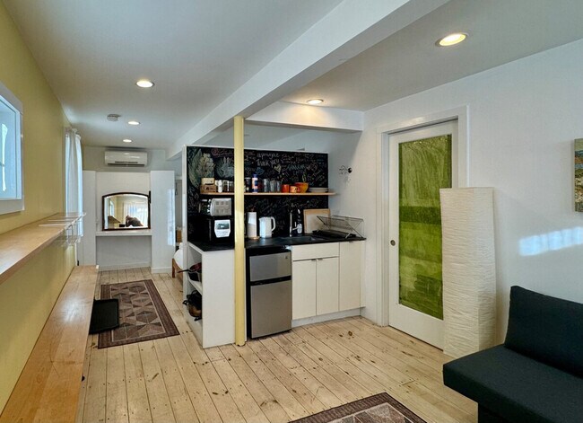 Building Photo - 15 Wayburn Rd