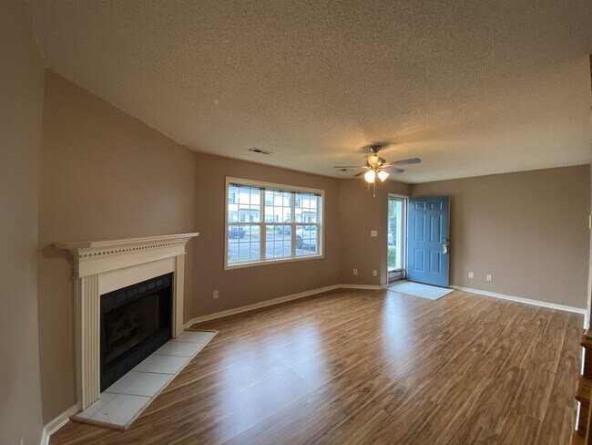 Foto del edificio - 3903-3PP4 Sterling Pointe Dr