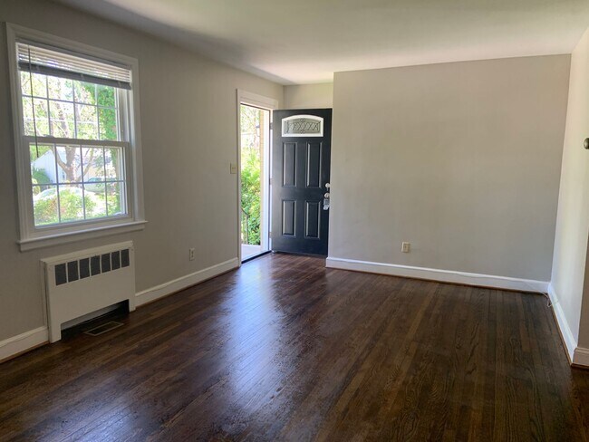 Foto del edificio - Kirkwood 2 BR convenient to shopping