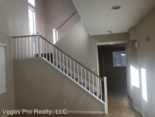 Building Photo - 3 br, 2.5 bath House - 11967 Prada Verde Dr