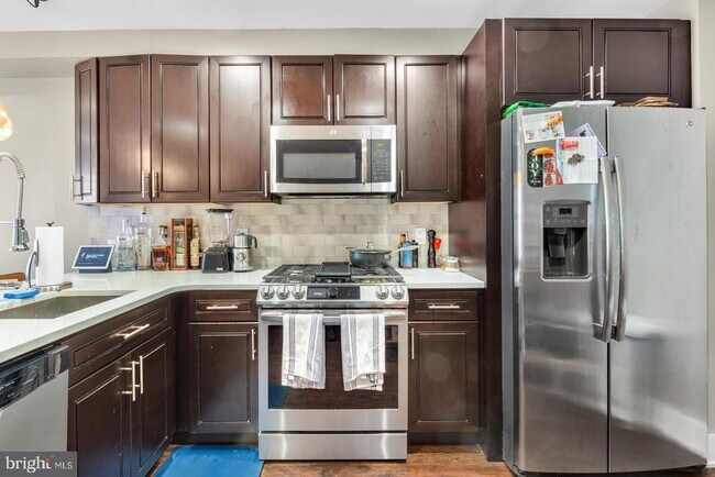 Foto del edificio - 834 N 19th St
