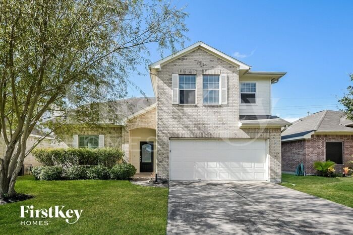Foto principal - 8207 Sugar Cane Dr