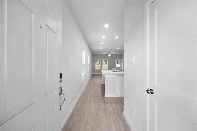 Building Photo - 16886 Pandora Wy