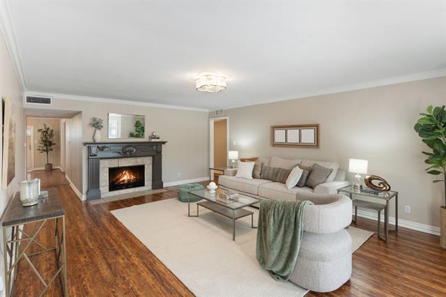 Foto del edificio - 15923 Preston Rd