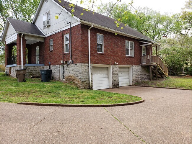 Foto del edificio - 1012 Woodmont Blvd