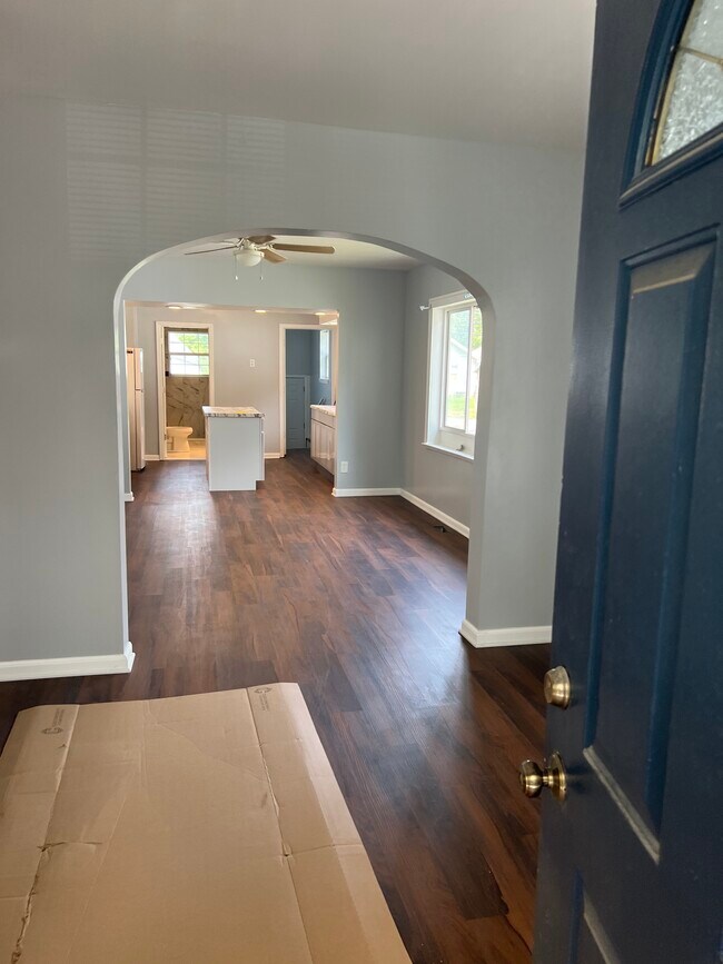 Foto del edificio - 322 N Grant Ave