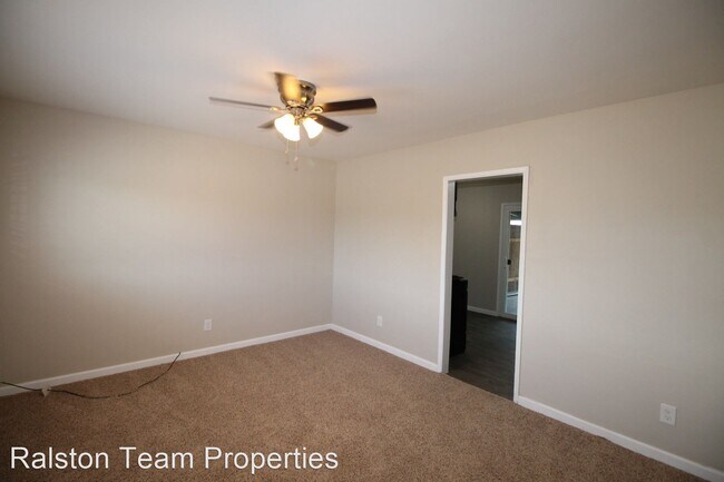 Building Photo - 2 br, 1 bath House - 528 Concepcion Ave