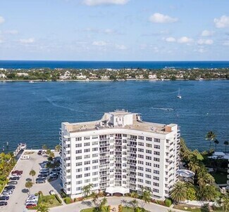 Building Photo - 2800 N Flagler Dr