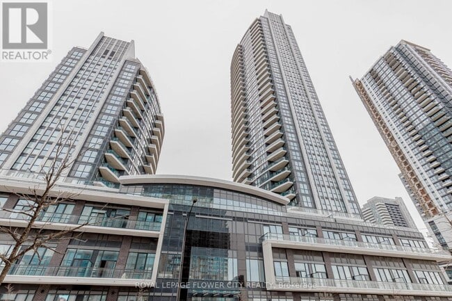 Building Photo - 35 Watergarden Dr