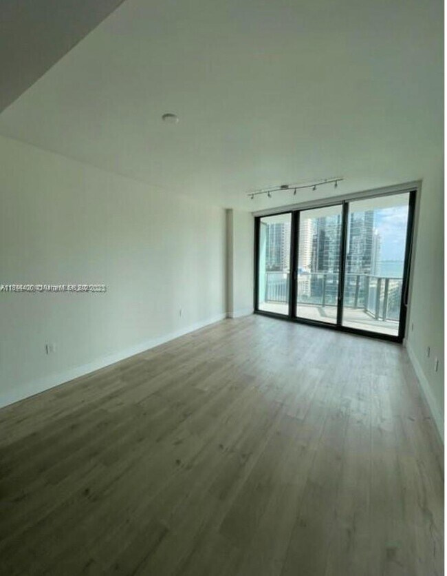 Building Photo - 1300 S Miami Ave