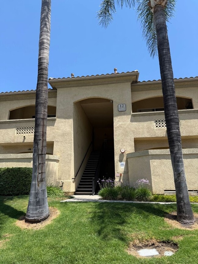 Photo - 3 Bedroom 2 Bathroom Condo in the Heart of Canyon Crest, Riverside!