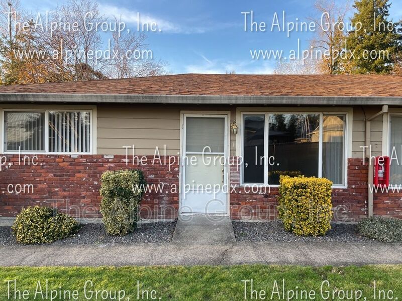 16656 SE Moon Ave Unit Apt 2, Milwaukie, OR 97267 Condo for Rent in