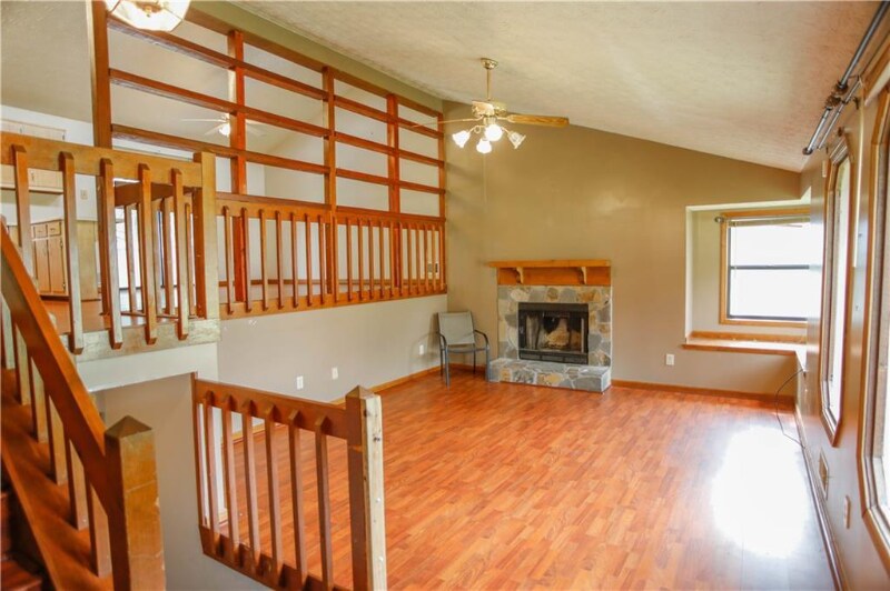 Primary Photo - 275 Lamden Ct