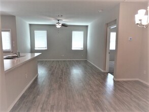 Building Photo - 9827 Laurel Lake Dr