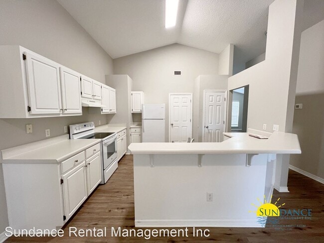 Building Photo - 3 br, 2 bath House - 6714 Cedar Ridge Circle