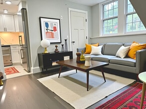 Building Photo - 105 Charles St Building Photo - 105 Charles St