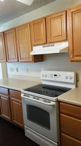 Foto del edificio - 4656 Waterway Dr N