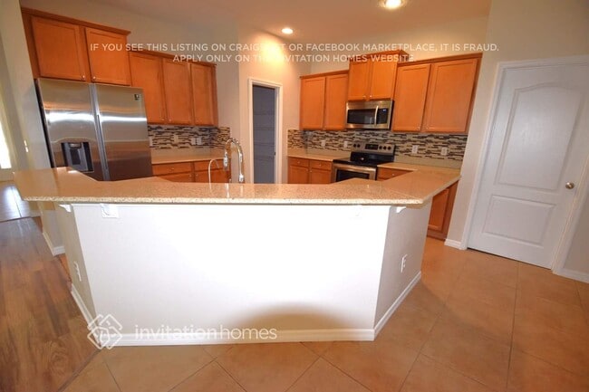 Building Photo - 1123 Degraw Dr