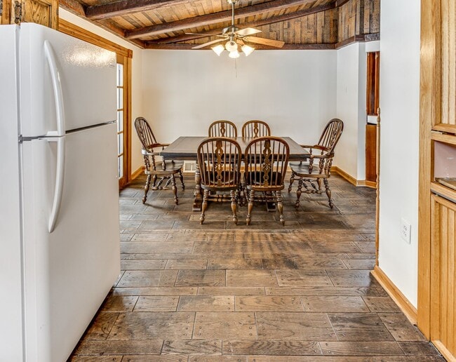 Building Photo - FULLY UPDATED 3 BEDROOM IN BALDWIN!! AVAIL...