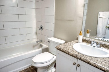 Building Photo - Silverbirch Apartments