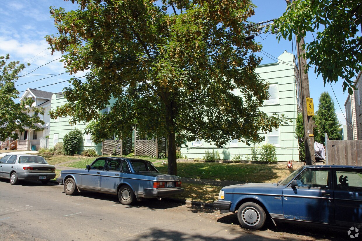 Foto del edificio - 2031 N Watts St