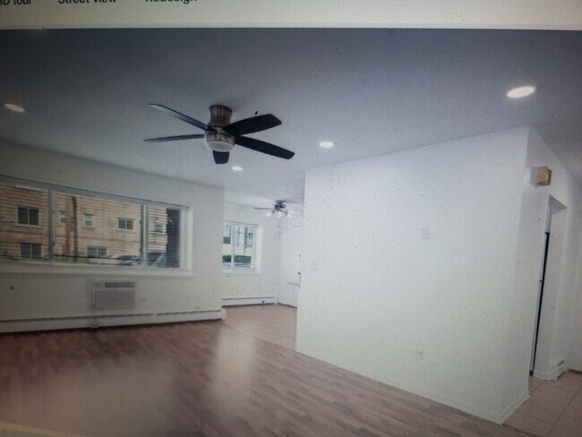 Foto del edificio - 8440 Skokie Blvd
