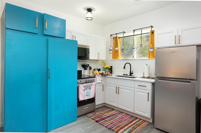 Foto del edificio - 319 E Courtland Pl