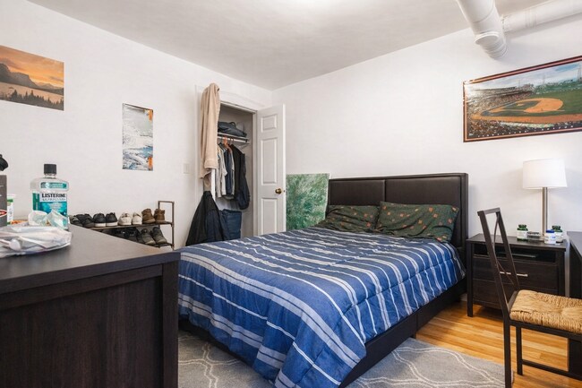 Foto del edificio - 25 Glenville Ave