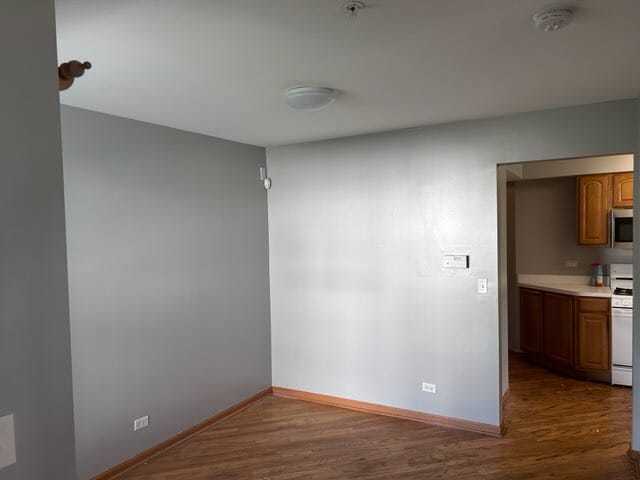 Foto del edificio - 2456 Frost Dr