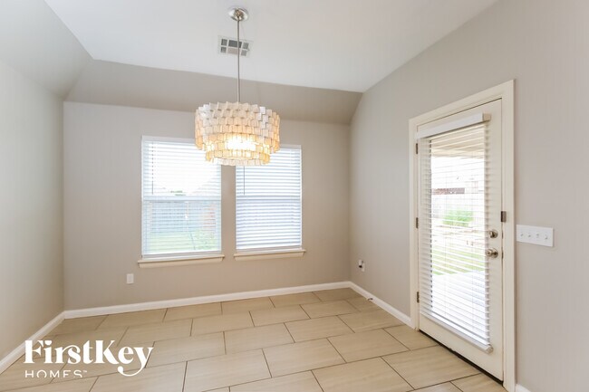 Foto del edificio - 18717 Rush Springs Ln