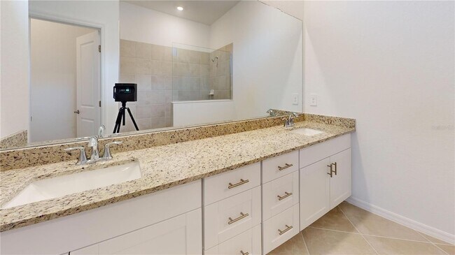 Foto del edificio - 1476 Saddlewood Cir