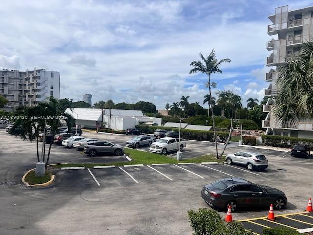 Foto del edificio - 3475 N Country Club Dr