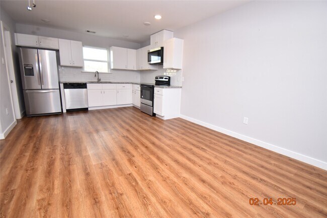 Foto del edificio - 8617 Clarington St