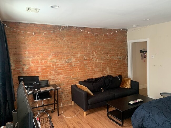 Building Photo - 1743 South St