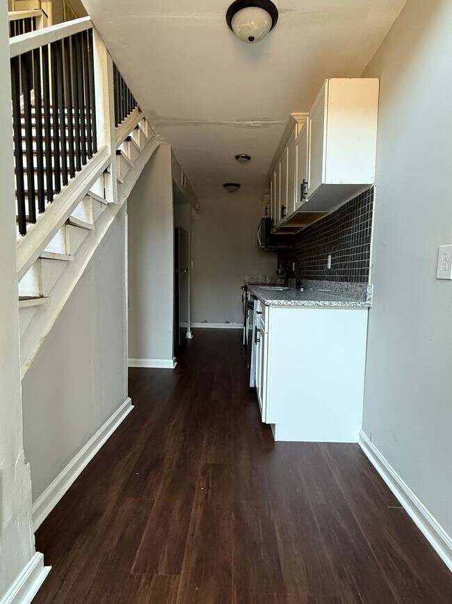 Building Photo - Furnished 3-Bedroom Condo in Prime Decatur Location!